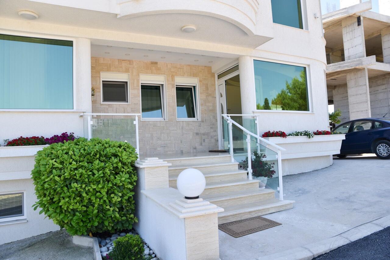 Apartments D'Hermes Улцинь Экстерьер фото